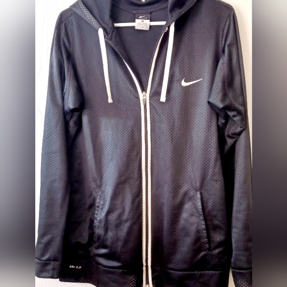 NIKE Dri Fit Full Zip Mesh Hoodie, XL - Picture 6 of 7